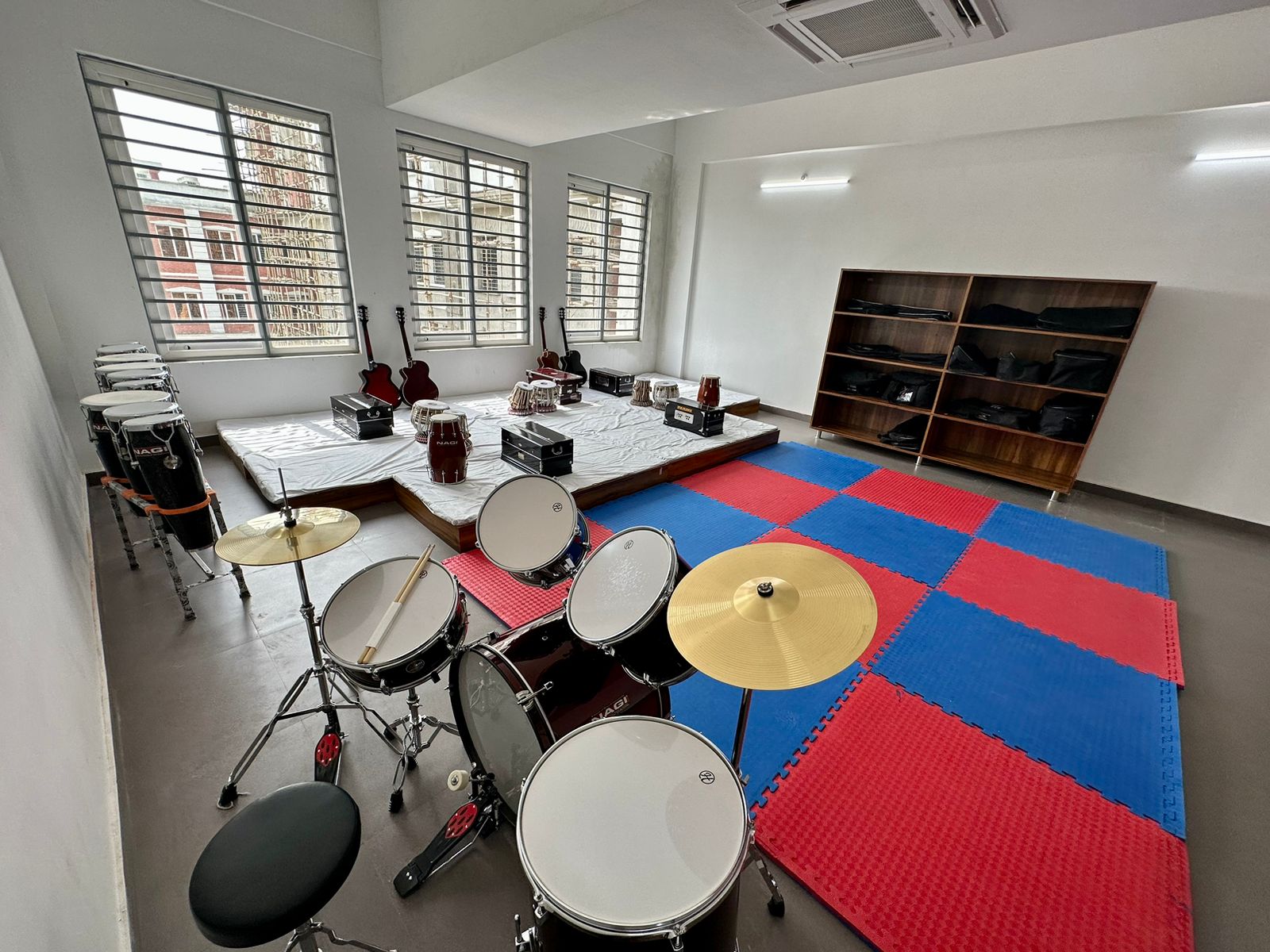 British Columbia School