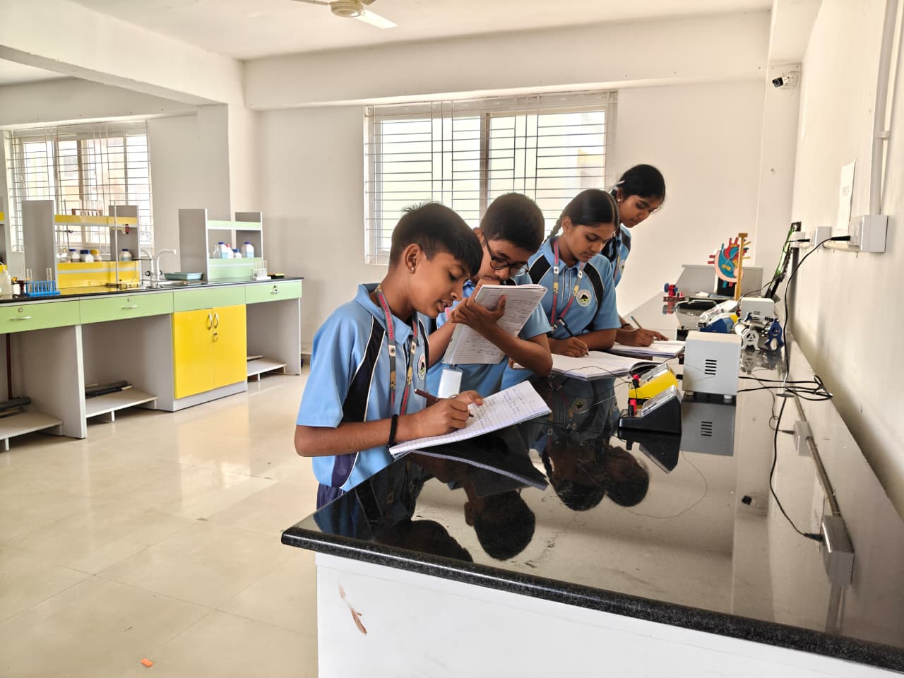Science Lab 20
