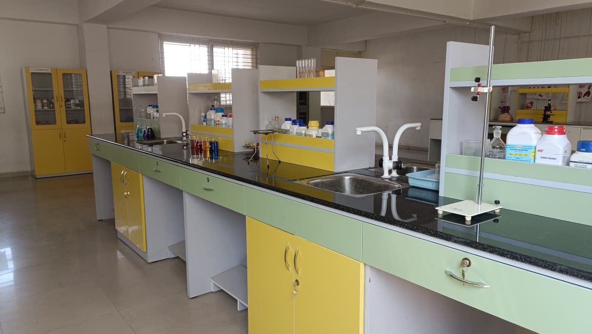 Science Lab 4