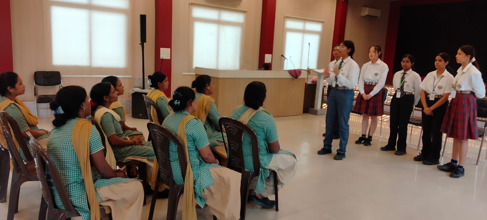 Best School In Varuna