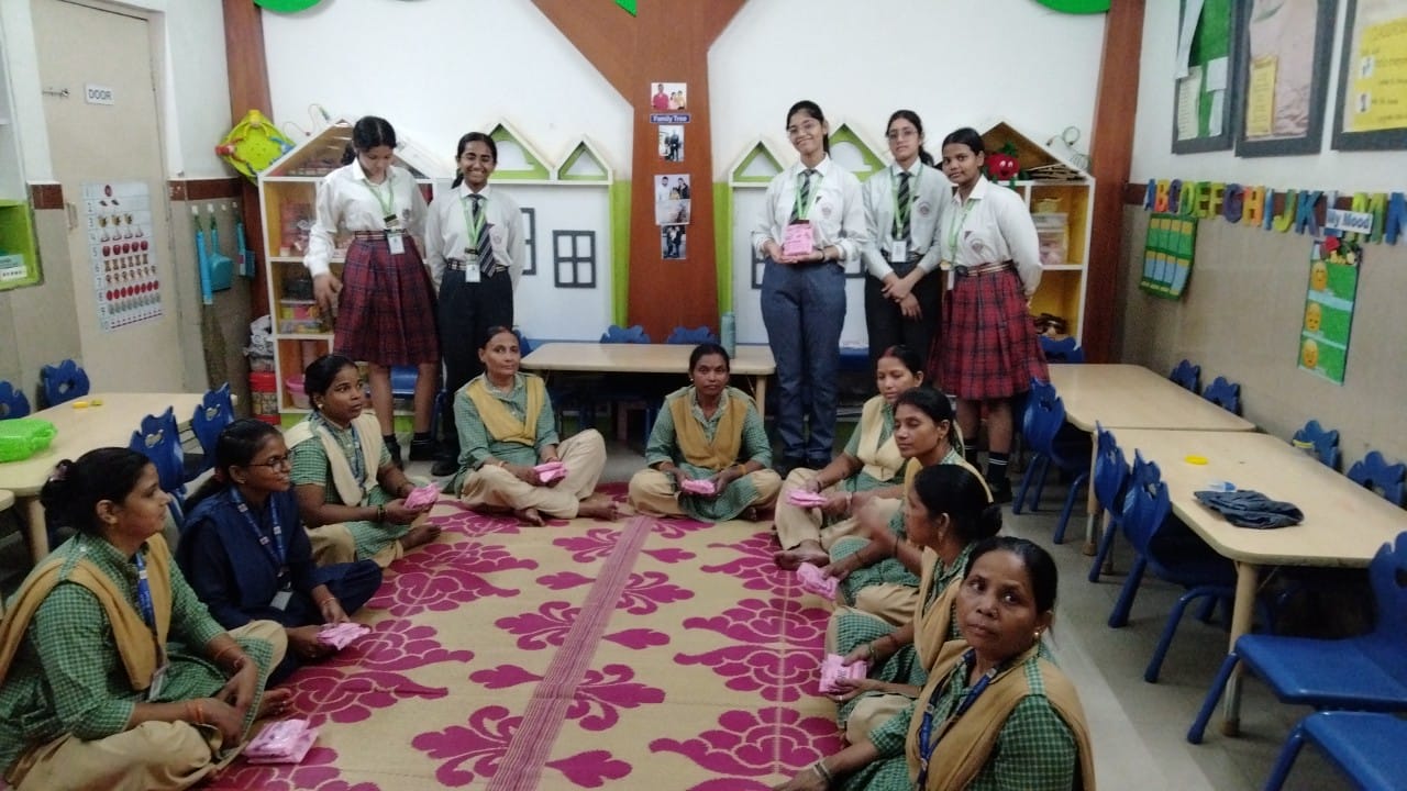 Best School In Varuna