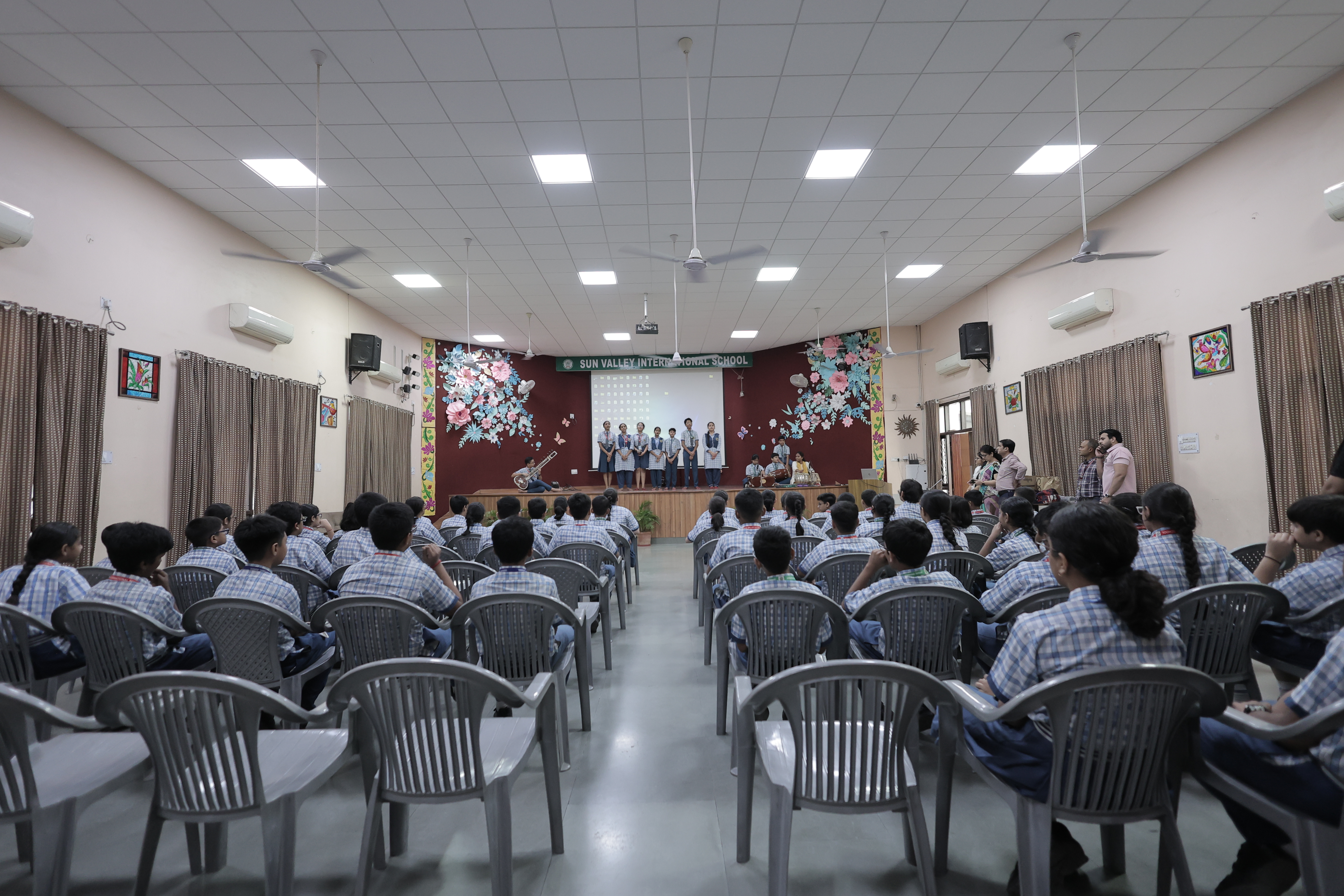 avroom Facilities